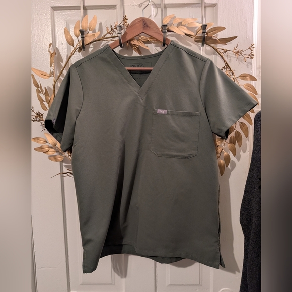 Figs Moss Green Scrub Set M - Picture 3 of 5